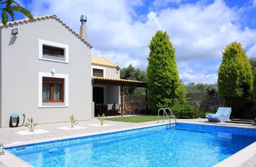Galipe Villa | Villa Katerina with private pool