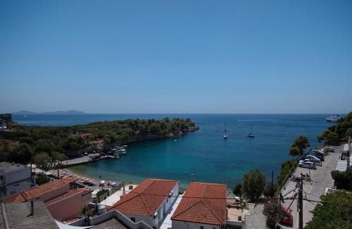 Patitiri Hotel | Villa Konstantinos