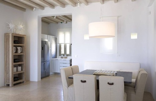 Paradise Villa | Villa Kyros I - Eight Bedroom Villa, Sleeps 16