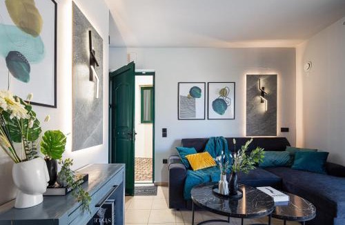 Asprouliani Villa | Villa Lea, stylish, with common pool