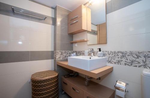 Tolo Apartment | Villa Linda