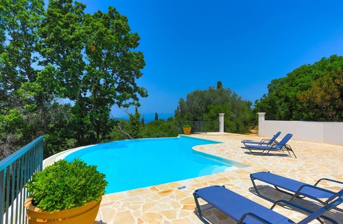 Petaleia Villa | Villa Loki: Brand New, Large infinity pool, WiFi, Sea Views