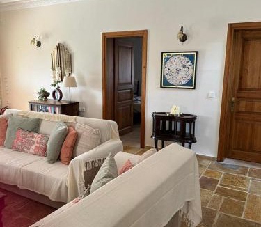 Kassiopi House | Villa Loukas