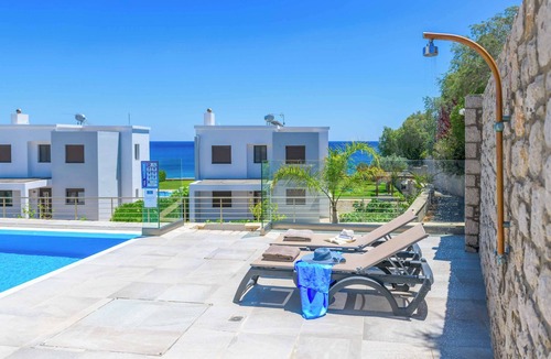 Lahania Villa | Villa Maia - Three Bedroom Villa, Sleeps 6