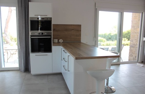 Kassandra Villa | Villa Mare Azul, 300sqm Seafront villa 6 bedrooms, 6 bathrooms