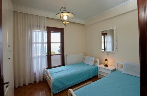 Ouranoupoli House | Villa Maria by RentalsPro Services - Ouranoupoli Halkidiki