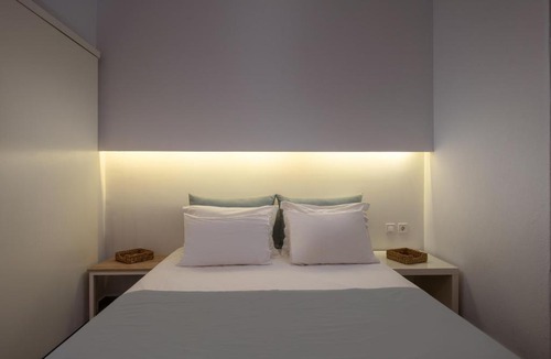 Toroni Apartment | Villa Maria