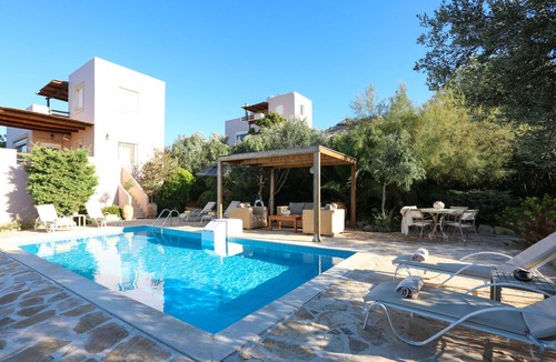 Mires Villa | Villa Myrsini