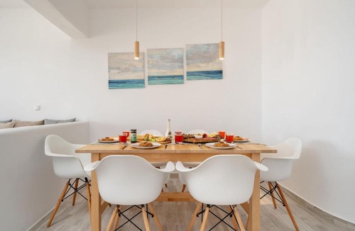 Kastraki Villa | Villa Nausica, Steps from the Beach