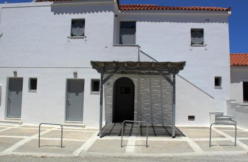 Mpatsi Apartment | Villa Nefeli
