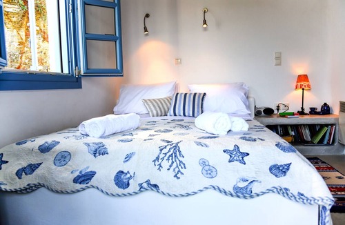 Loutra Villa | Villa Niloya-100m from the seaside