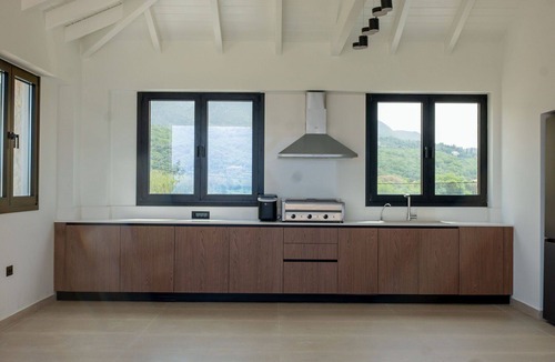 Almiros Beach Villa | Villa Nobilita - Luxury villa in Corfu. At the beach, roof terrace and pool