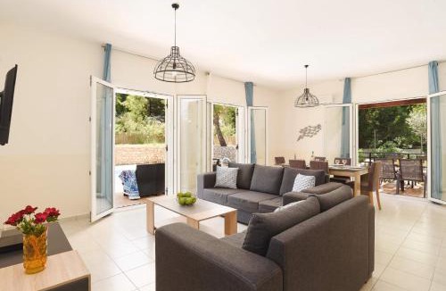 Archangelos Villa | Villa Famous Sporting Event Springs by Villa Plus