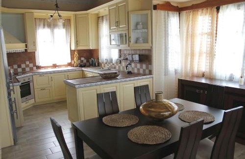 Samos Town Villa | Villa paradise