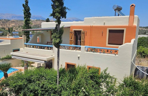 Sivas Villa | Villa paradiso2 - private pool, Wifi, quit area in Pitsidia