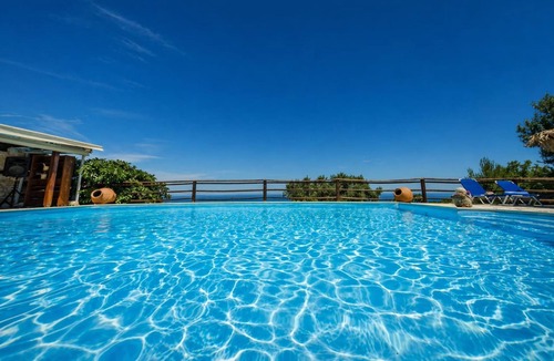 Skinaria Apartment | Villa Poseidon - Superior Suite In Zante w Pool