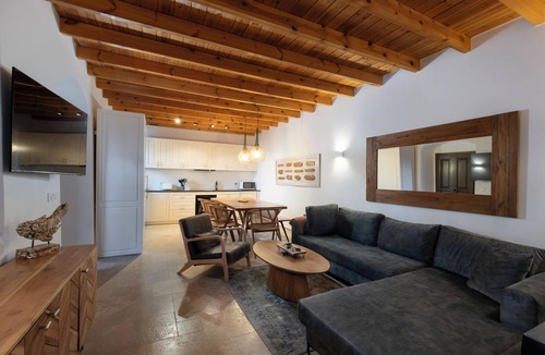 Lindos Villa | Villa Qupi, sleeps 12, Fully Air-conditioned, stunning views of the Acropolis!