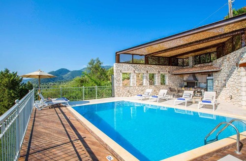 Nidri Villa | Villa Rachi