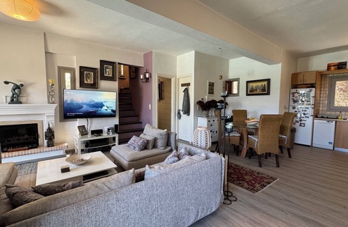 Petrothalassa Villa | Villa Serendipity with sea view