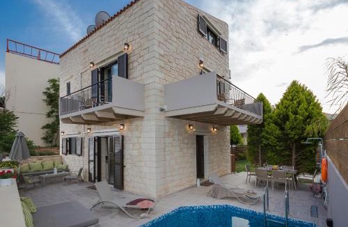 Kato Stalos Villa | Villa Sirocos