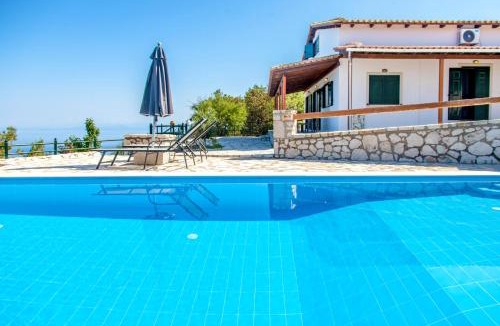 Kalamitsi Villa | Villa Skyfall