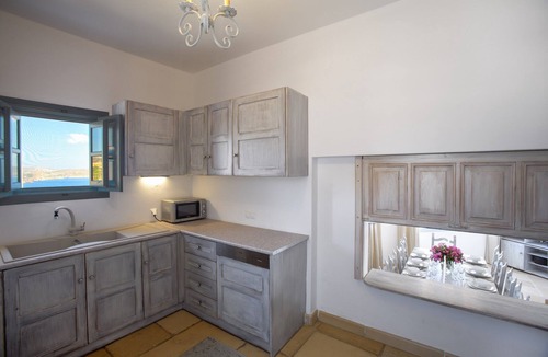 Sapsila Villa | Villa 'Sophia Patmos' with Private Pool, Wi-Fi and Air Conditioning