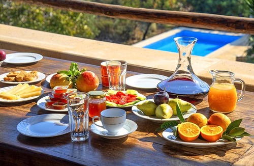 Apokoronas Villa | Villa 'Studio For 2 Adults' with Mountain View, Wi-Fi and Air Conditioning