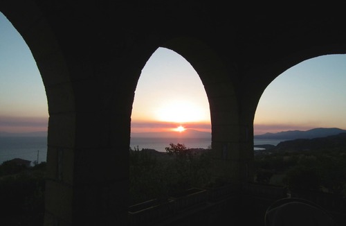 Lefktron Villa | VILLA SUNSET a luxury villa with fantastic sea view and pool