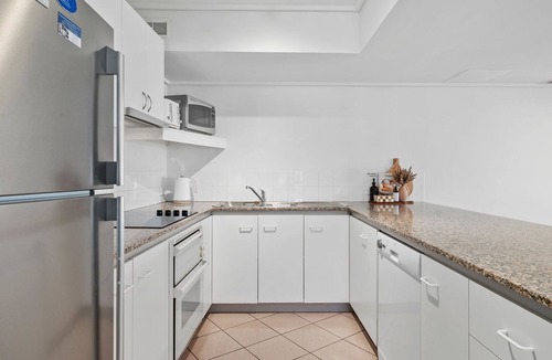 Mulwala Villa | Villa Tarni Unit 7 Lake Mulwala frontage and short walk to all clubs