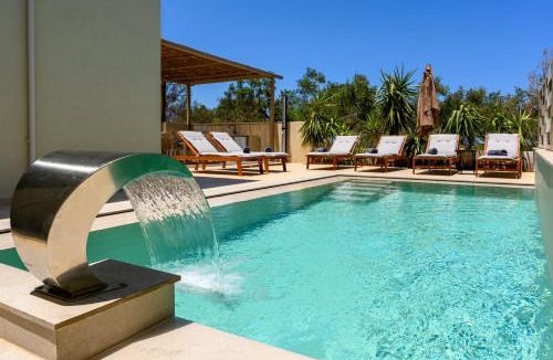 Skotino Villa | Villa Thalassa & Villa Elia - Luxury Villas with Private Heated Pool