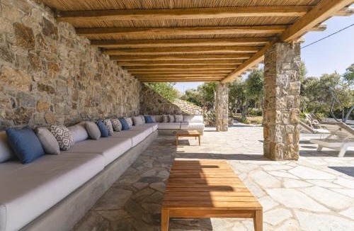Mykonos Town Villa | Villa Thalia - 4 BDRM - Mykonos Town in 200m - MG Villas