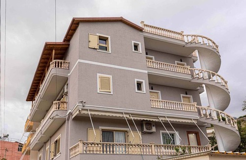 Qeparo Apartment | Villa The Old Bakery