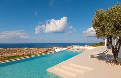 Nea Cryssi Akti Villa | Villa Thea · Cinema · Gym · Sea Views