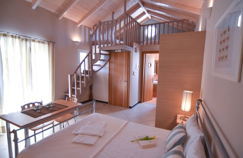 Nikiana House | Villa Theodora