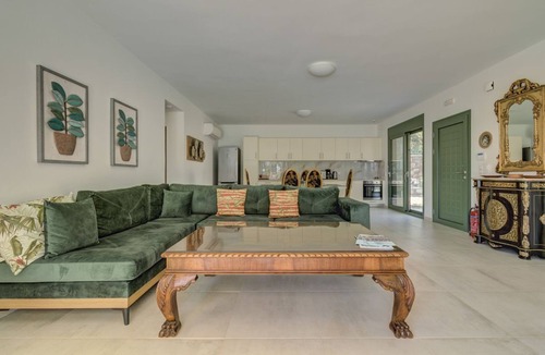 Plomari Villa | Villa Volute - Three Bedroom Villa, Sleeps 6