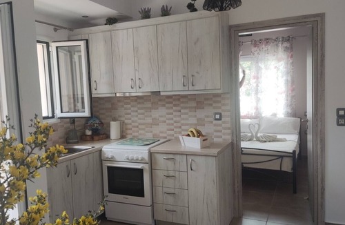 Kilada Apartment | Villa Vrontaki – Peaceful Estate with Olive Grove in Doroufi