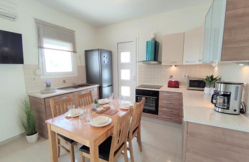 Haraki Villa | Villa with 2 bedrooms - 2 bathrooms - Private pool - WiFi 350 Mbps