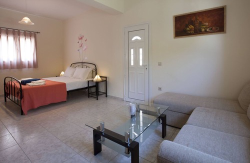 Kiotari Villa | Villa With Private HEATED Swimming Pool. Just A Stone Throw Away From The Beach