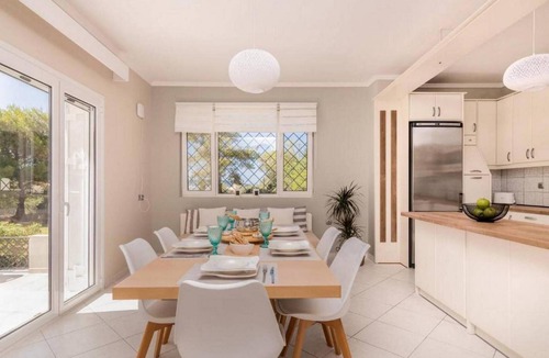 Argassi Villa | Villa Zavria - Three Bedroom Villa, Sleeps 6