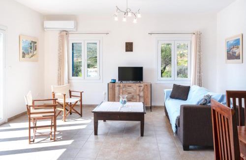 Vari House | Villa Zenia Syros