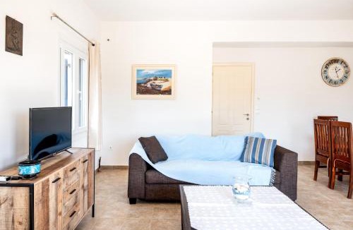 Vari House | Villa Zenia Syros