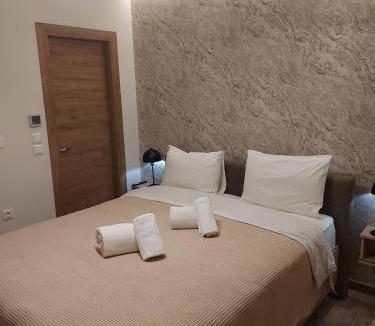 Vardaris Apartment | Villanova - Jade Suite