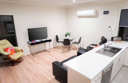 Kingscote House | Villas on the Bay Kingscote