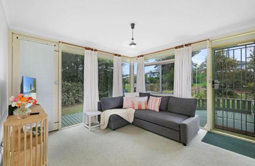 Vincentia House | Vincentia Beach Bungalow Your Coastal Escape
