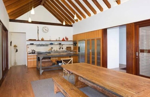 Exeter House | Vine Lodge- Heritage Getaway in Exeter