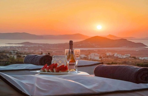 Vivlos Apartment | Vista Blue Villas Naxos - Luxury Room