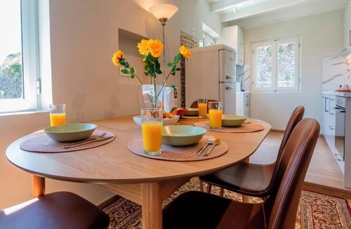 Old Town Apartment | Vista Tegola - a stylish two-level apartment