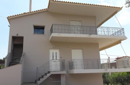 Paralia Vergas Apartment | Vithos Apartment