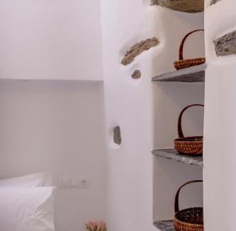 Exomvourgo House | Volta Kalloni - Kalloni village Tinos