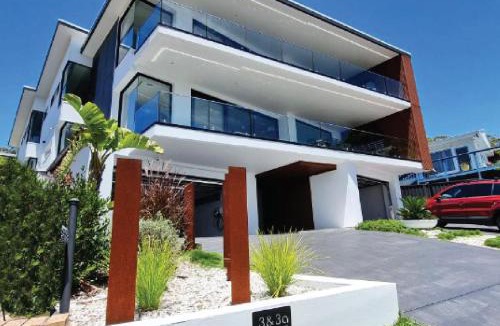 Nelson Bay House | Vueone - Nelson Bay Beach House that is pure luxury